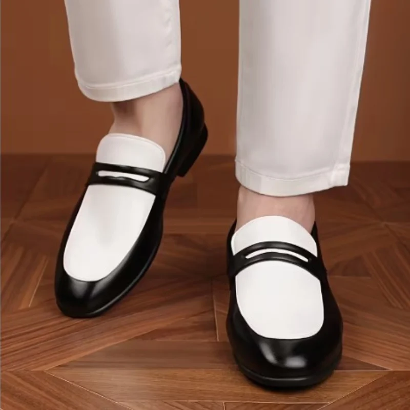 Mocassin en cuir noir/blanc GB